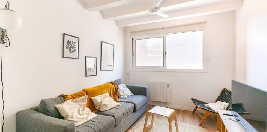 Apartamento en Barcelona, España 2 dormitorios, 64 m2 No. 167834