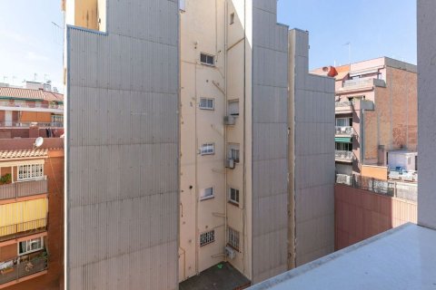 Apartamento en venta en Barcelona, España 2 dormitorios, 64 m2 No. 167834 - foto 15