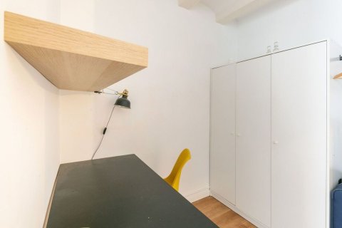 Apartamento en venta en Barcelona, España 2 dormitorios, 64 m2 No. 167834 - foto 12