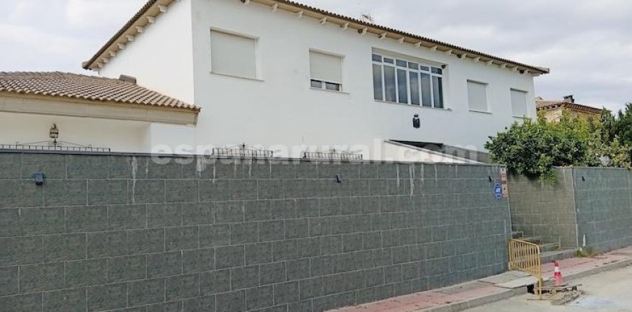 Dom w Cela, Almeria, Hiszpania 3 sypialnie, 380 mkw. nr 167800