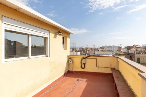 Apartamento en venta en Barcelona, España 1 dormitorio, 64 m2 No. 167835 - foto 18