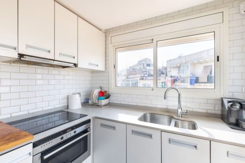 Apartamento en venta en Barcelona, España 1 dormitorio, 64 m2 No. 167835 - foto 11