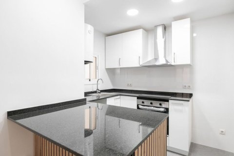 Apartament w Barcelona, Hiszpania 2 sypialnie, 50 mkw. nr 167837 – zdjęcie 7