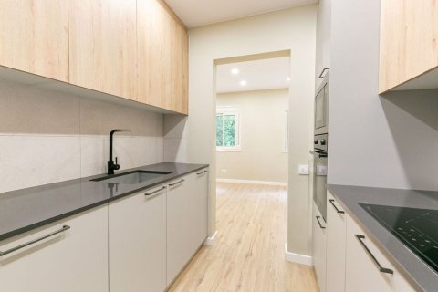 Apartament w Barcelona, Hiszpania 2 sypialnie, 58 mkw. nr 167836 – zdjęcie 10