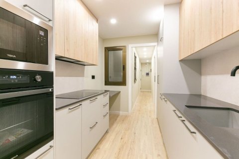 Apartament w Barcelona, Hiszpania 2 sypialnie, 58 mkw. nr 167836 – zdjęcie 11
