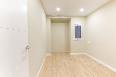 Apartament w Barcelona, Hiszpania 2 sypialnie, 58 mkw. nr 167836 – zdjęcie 13