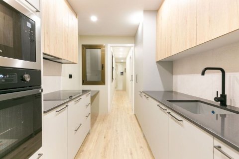 Apartament w Barcelona, Hiszpania 2 sypialnie, 58 mkw. nr 167836 – zdjęcie 9