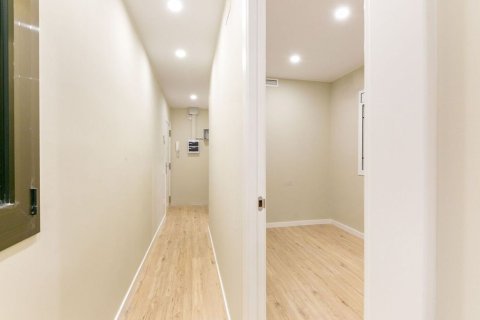 Apartament w Barcelona, Hiszpania 2 sypialnie, 58 mkw. nr 167836 – zdjęcie 23