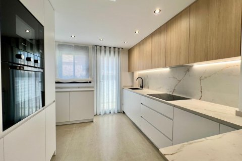 Продажа виллы в Бенферри, Аликанте, Испания 3 спальни, 222м2 №151544 - фото 19