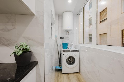 Dzīvoklis pārdošanā Torrevieja, Alicante, Spānijā 3 istabas, 94 m2 Nr. 150140 - attēls 4