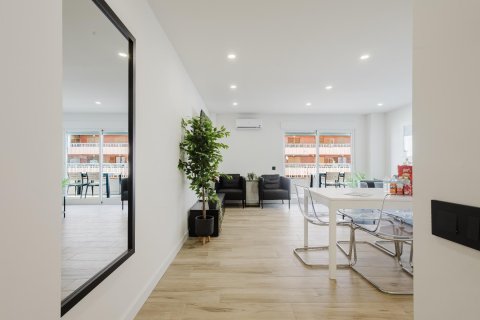 Dzīvoklis pārdošanā Torrevieja, Alicante, Spānijā 3 istabas, 94 m2 Nr. 150140 - attēls 11