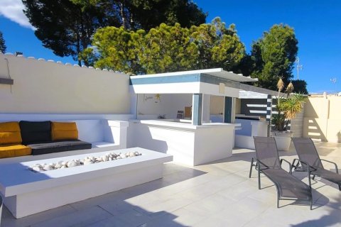 Villa pārdošanā Torrevieja, Alicante, Spānijā 4 istabas, 140 m2 Nr. 150141 - attēls 28