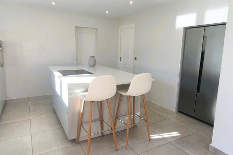 Villa pārdošanā Torrevieja, Alicante, Spānijā 4 istabas, 140 m2 Nr. 150141 - attēls 22