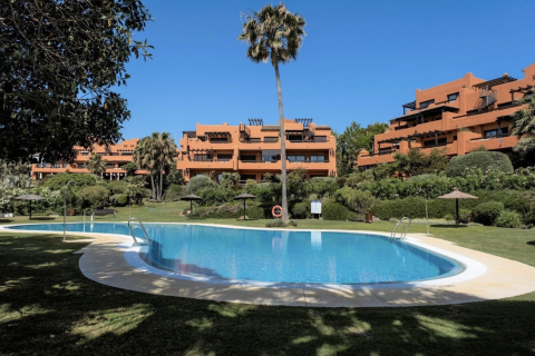 Wohnung zum Verkauf Estepona, Malaga, Spanien 2 Schlafzimmer, 91 m2 Nr. 119622 - Foto 6