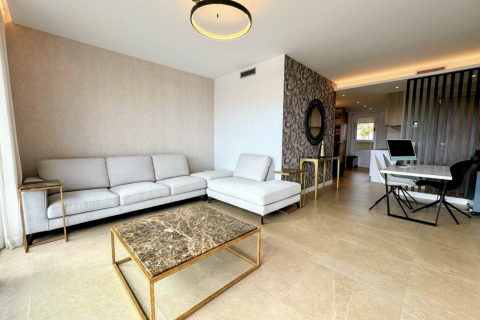 Huoneisto myytävänä Mijas Costa, Malaga, Espanja, 2 makuuhuonetta, 81 m2 No. 119618 - kuva 6