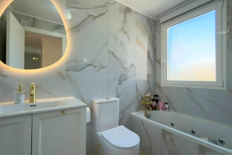 Продажа дома в Сан-Хуан, Аликанте, Испания 3 спальни, 275м2 №177502 - фото 24