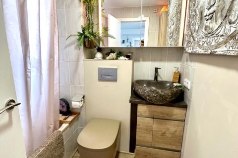 Penthouse for sale in Valencia, Spain 1 bedroom, 105 sq.m. No. 177499 - photo 3