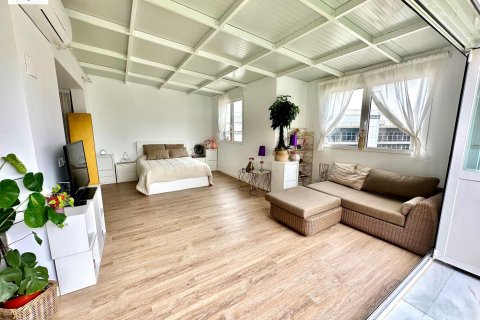 Penthouse for sale in Valencia, Spain 1 bedroom, 105 sq.m. No. 177499 - photo 13