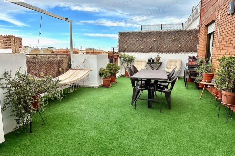 Penthouse in Valencia, Spain 1 bedroom, 105 sq.m. No. 177499