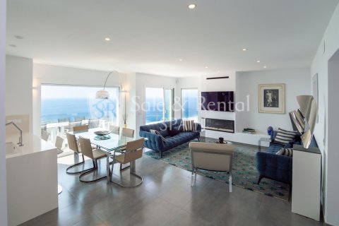 House for sale in Lloret de Mar, Girona, Spain 3 bedrooms, 200 sq.m. No. 168990 - photo 20