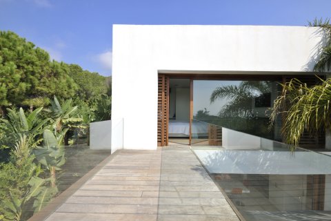 Продажа дома в Сан-Андреу-де-Льяванерес, Барселона, Испания 7 спален,  №141306 - фото 6