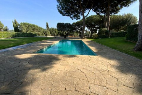 Hus till salu i Sant Andreu de Llavaneres, Barcelona, Spanien 9 sovrum,  Nr. 141304 - foto 3