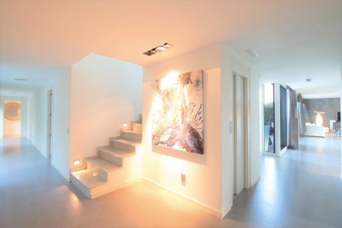 Продажа дома в Вальроманес, Барселона, Испания 4 спальни, №141305 - фото 27