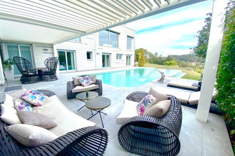 Продажа дома в Вальроманес, Барселона, Испания 4 спальни, №141305 - фото 1