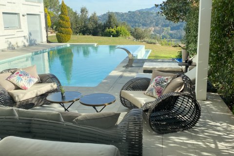 Продажа дома в Вальроманес, Барселона, Испания 4 спальни, №141305 - фото 2