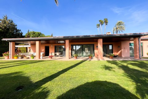 Продажа дома в Сан-Висенс де Монтальт, Барселона, Испания 6 спален, №141307 - фото 1