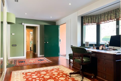 Продажа дома в Сан-Висенс де Монтальт, Барселона, Испания 6 спален, №141307 - фото 3