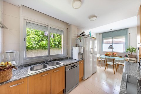 House zum Verkauf in Sant Cugat Del Valles, Barcelona, Spanien 5 Schlafzimmer, 173.55 m2 Nr. 166910 - Foto 5