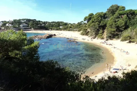 Land plot for sale in Malgrat de Mar, Barcelona, Spain No. 166906 - photo 15