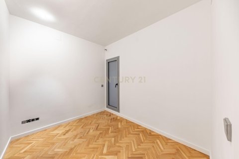 Wohnung zum Verkauf in Barcelona, Spanien 4 Schlafzimmer, 223 m2 Nr. 166908 - Foto 12