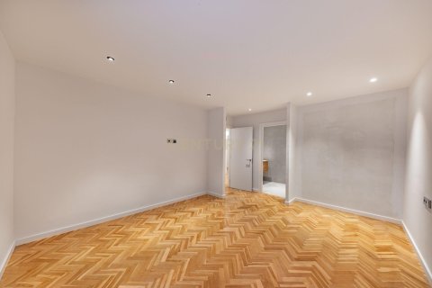 Wohnung zum Verkauf in Barcelona, Spanien 4 Schlafzimmer, 223 m2 Nr. 166908 - Foto 21