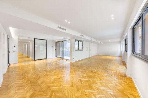 Wohnung zum Verkauf in Barcelona, Spanien 4 Schlafzimmer, 223 m2 Nr. 166908 - Foto 7