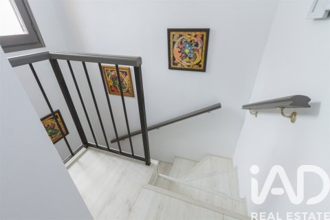Casa adosada en venta en Pedreguer, Alicante, España 3 dormitorios, 130 m2 No. 172817 - foto 12
