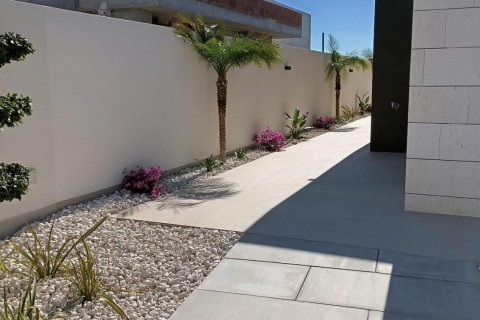 Villa for sale in Pilar de la Horadada, Alicante, Spain 3 bedrooms, 122 sq.m. No. 99280 - photo 24