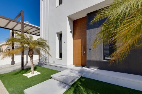 Villa for sale in Pilar de la Horadada, Alicante, Spain 3 bedrooms, 122 sq.m. No. 99280 - photo 4