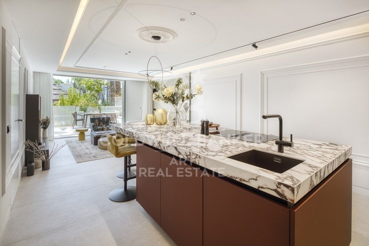 Apartamento en Marbella, Málaga, España 3 dormitorios, 149 m2 No. 157305