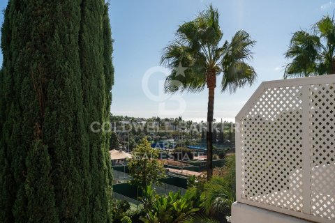 Продажа пентхауса в Марбелья, Малага, Испания 4 спальни, 201м2 №157303 - фото 27