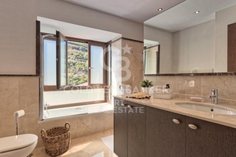 Villa for sale in Benahavis, Malaga, Spain 5 bedrooms, 582 sq.m. No. 157306 - photo 11