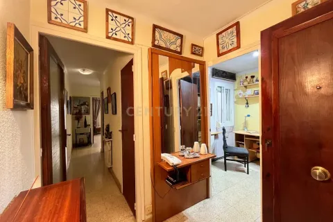 House à vendre à Vilanova i la Geltru, Barcelona, Espagne, 6 chambres, 251 m2 No. 167055 - photo 13