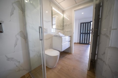 Продажа виллы в Аликанте, Испания 6 спален, 305м2 №119703 - фото 18