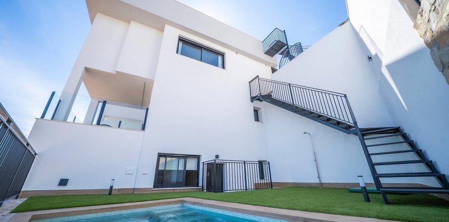 Villa Alicante, Spain 3 bedrooms, 127 sq.m. No. 119705