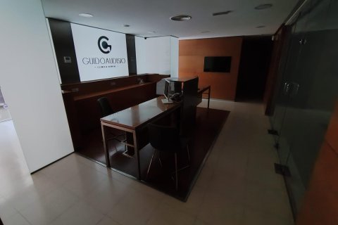 Apartment for sale in Torrevieja, Alicante, Spain 255 sq.m. No. 165318 - photo 14