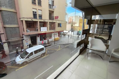 Apartment for sale in Torrevieja, Alicante, Spain 255 sq.m. No. 165318 - photo 8