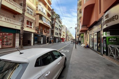 Apartment for sale in Torrevieja, Alicante, Spain 255 sq.m. No. 165318 - photo 5