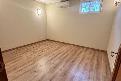 Продажа виллы в Аликанте, Испания 4 спальни, 123м2 №165314 - фото 7