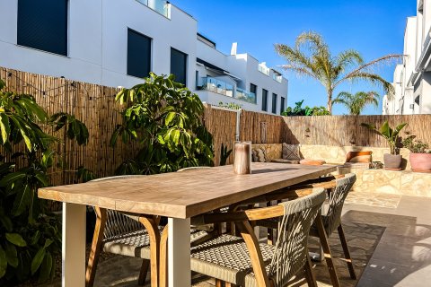 Apartment for sale in San Javier, Murcia, Spain 3 bedrooms, 100 sq.m. No. 193802 - photo 2